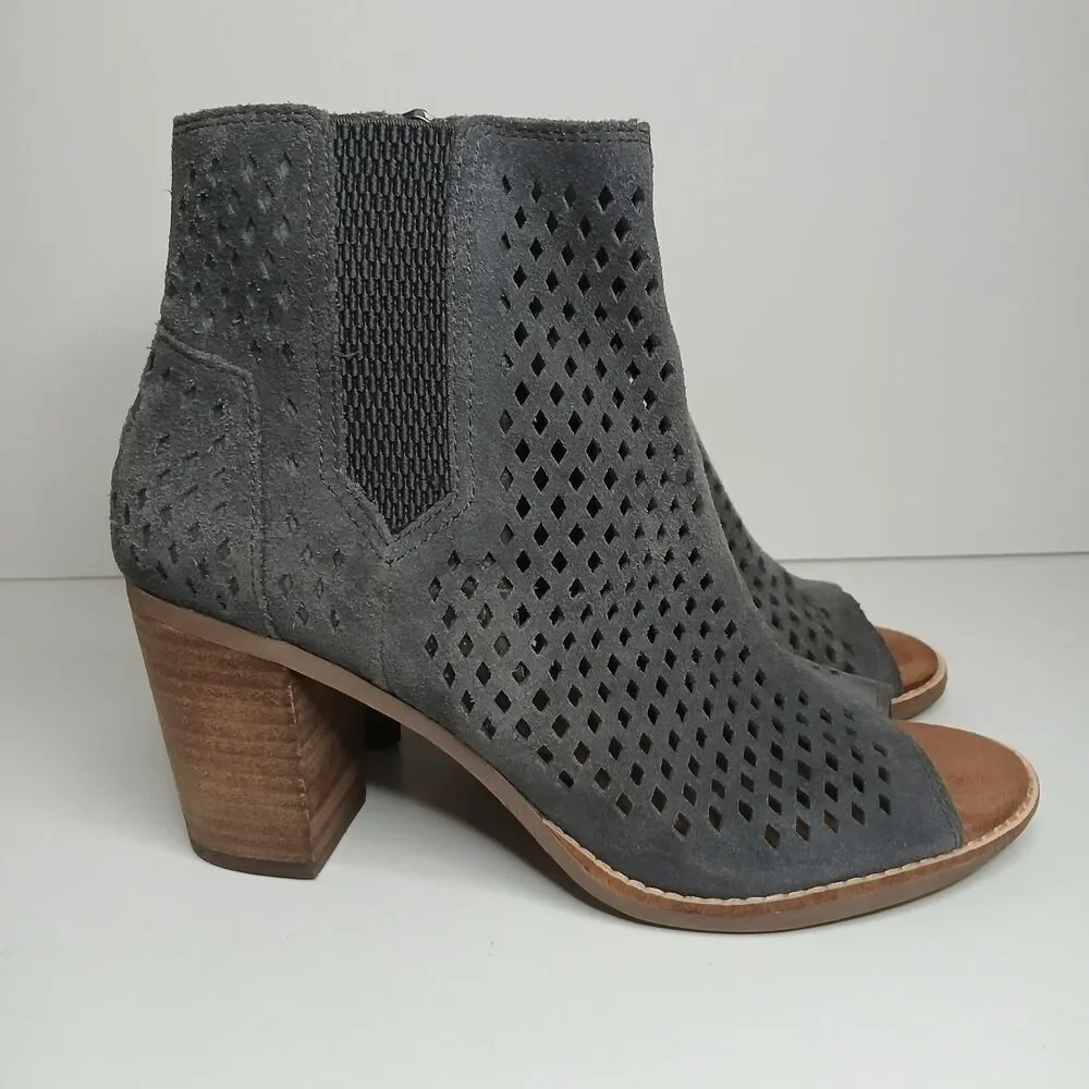 TOMS Women's Majorca Boots Size 8.5 Block Heel Open Toe Grey Suede Boho Shoes‎